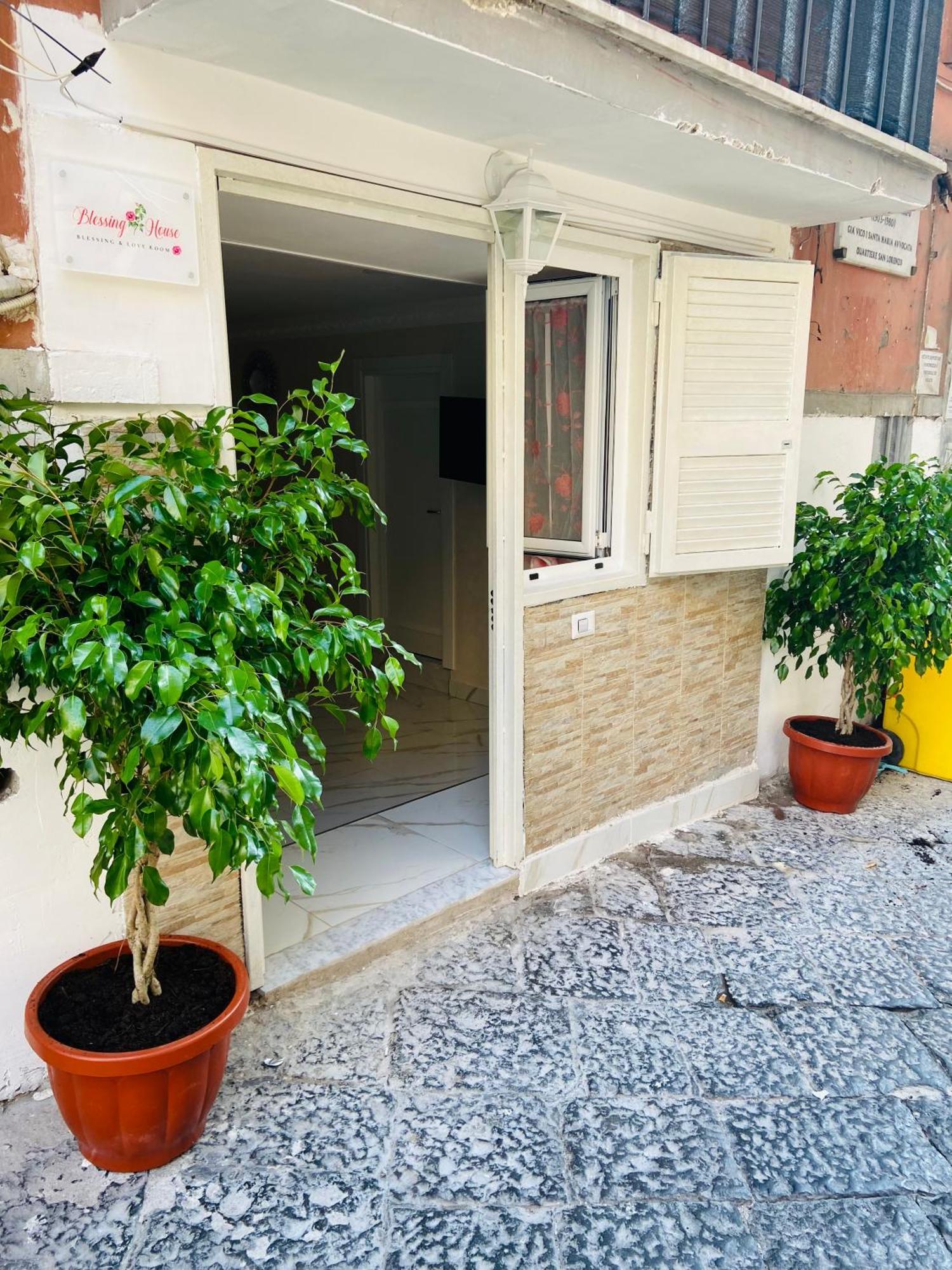 Blessing House Daire Napoli Dış mekan fotoğraf