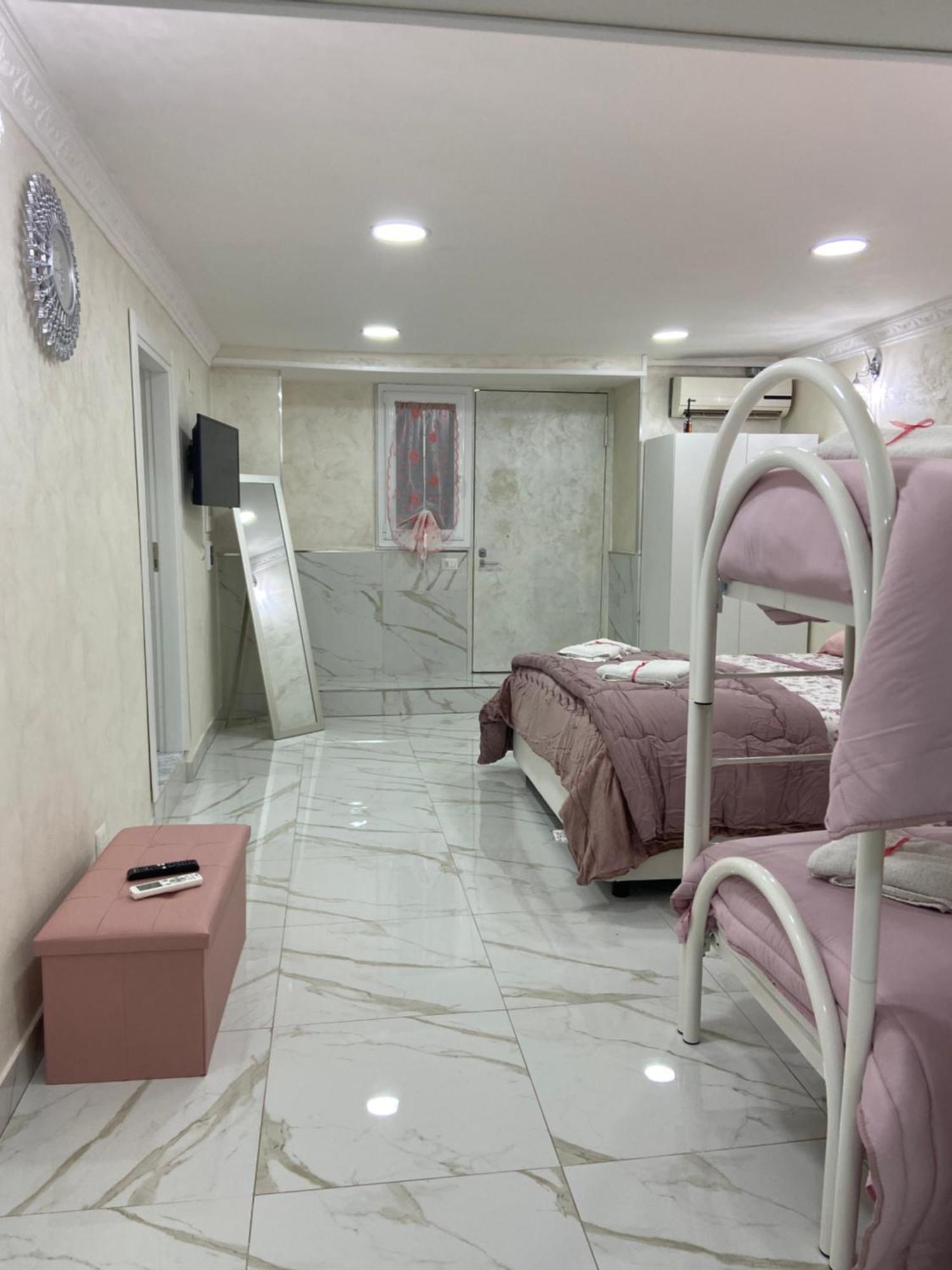 Blessing House Daire Napoli Dış mekan fotoğraf